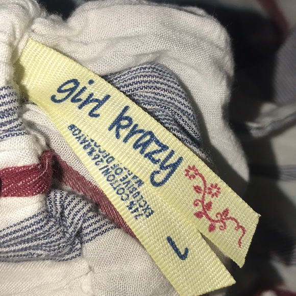 Off the shoulder Girl Krazy top - Picture 3 of 3